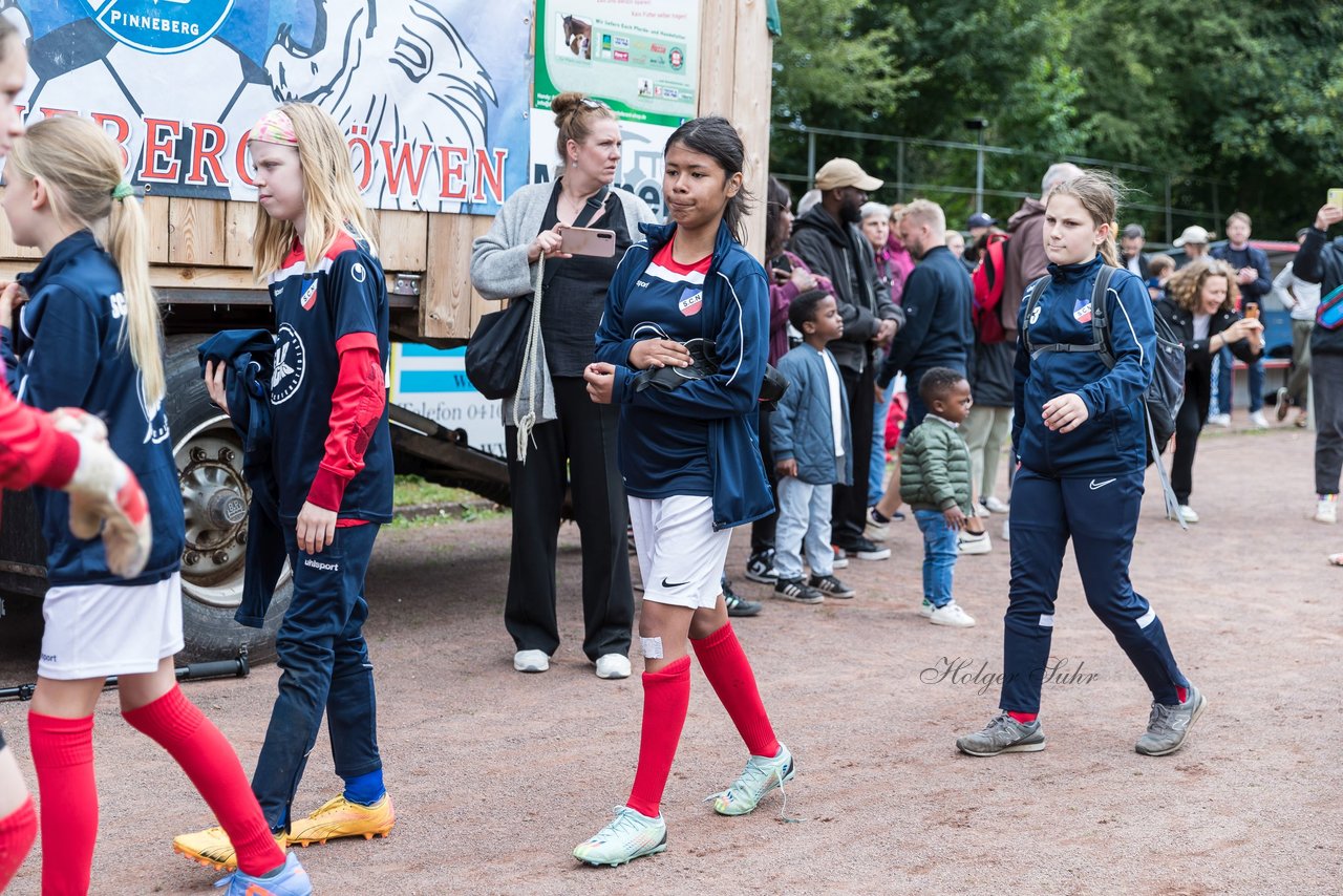 Bild 146 - Loewinnen Cup
